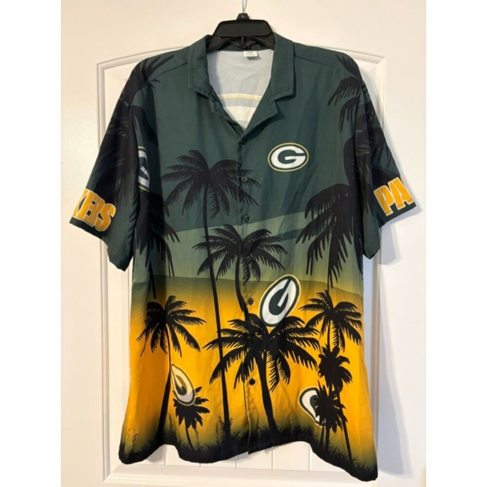 Green Bay Packers Button Down Casual Mens Shirt XL Green/Yellow Short Sleeve NFL